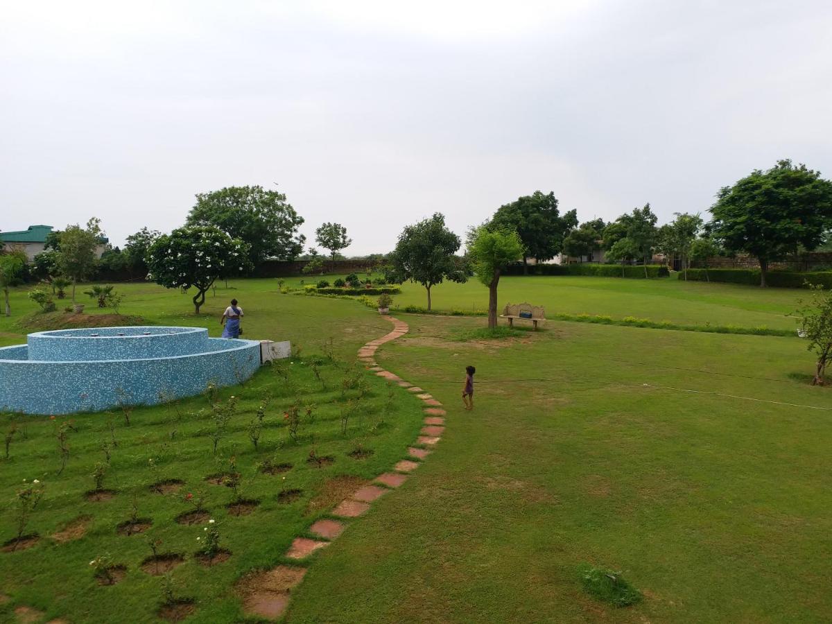 Aravali Hill View Estate Villa Gurgaon Exterior foto